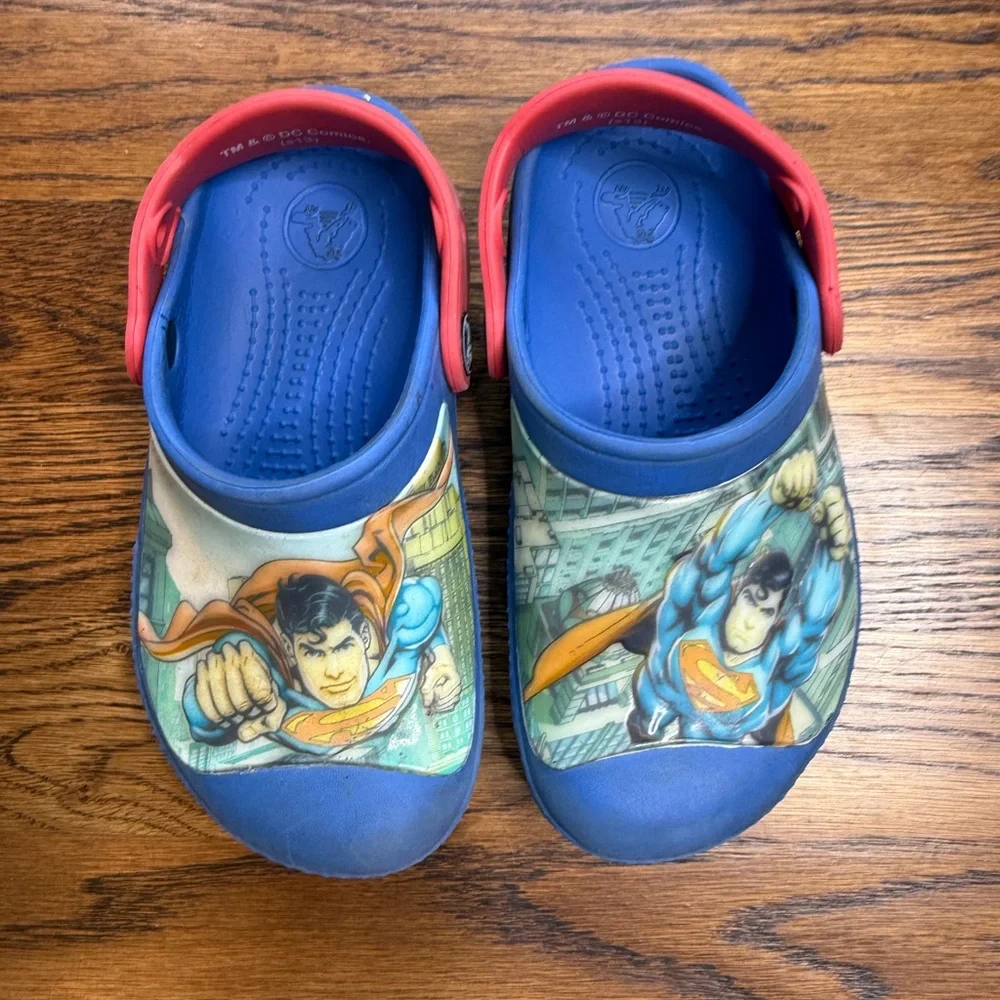 DC Comics Superman Kids CROCS - Blue and Red Size 10-11